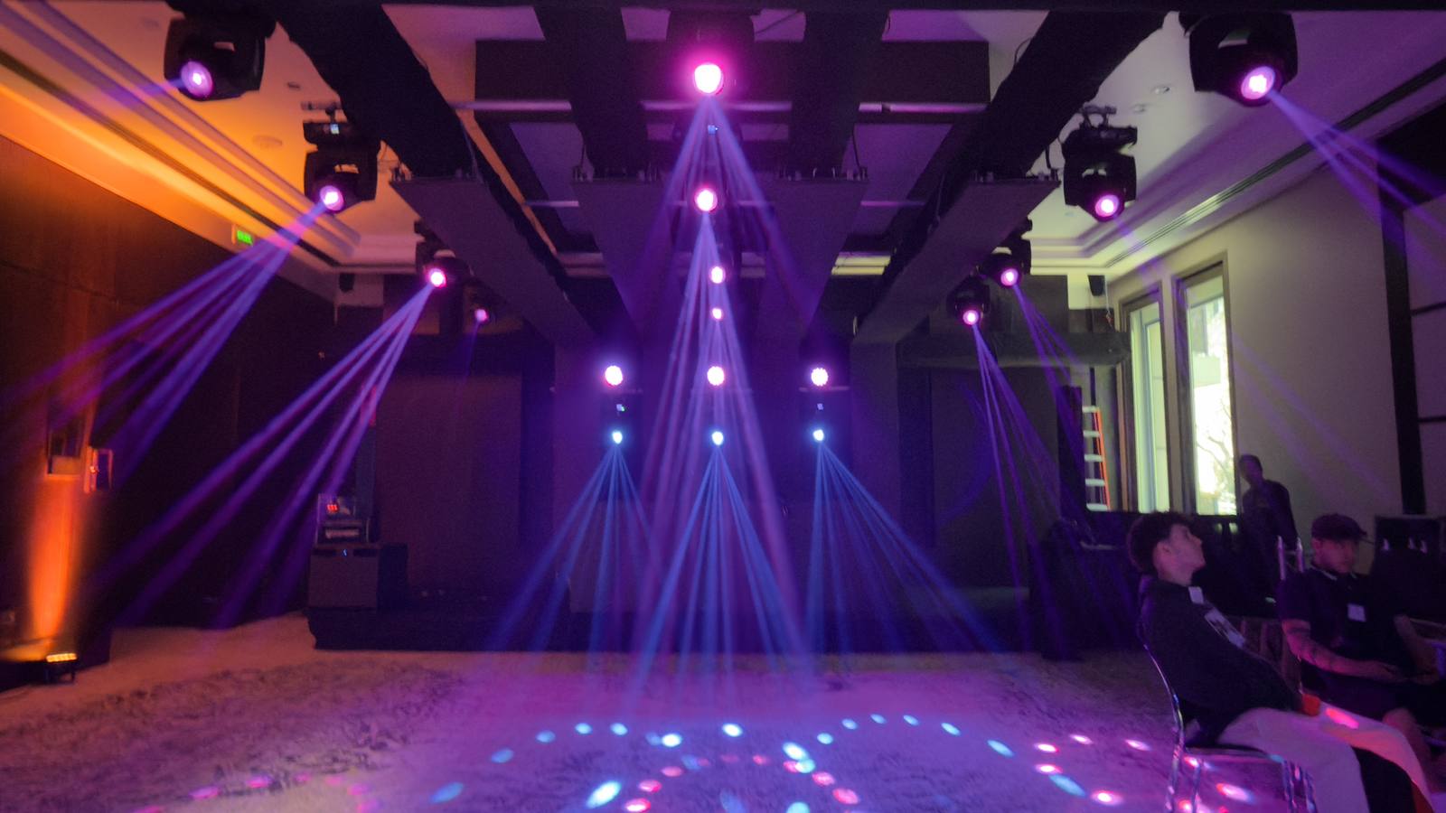 Ambientacion completa de salón para boda